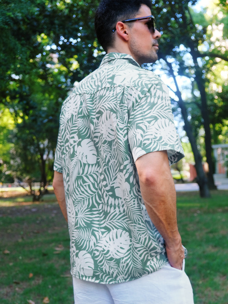 Men's Hawaiian Print Foliage Leaves Pattern Short Sleeve ShirtMens short sleeve shirts Big and tall Mens shirts Short sleeve shirts for men Mens 4xl shirts Casual short sleeve shirts