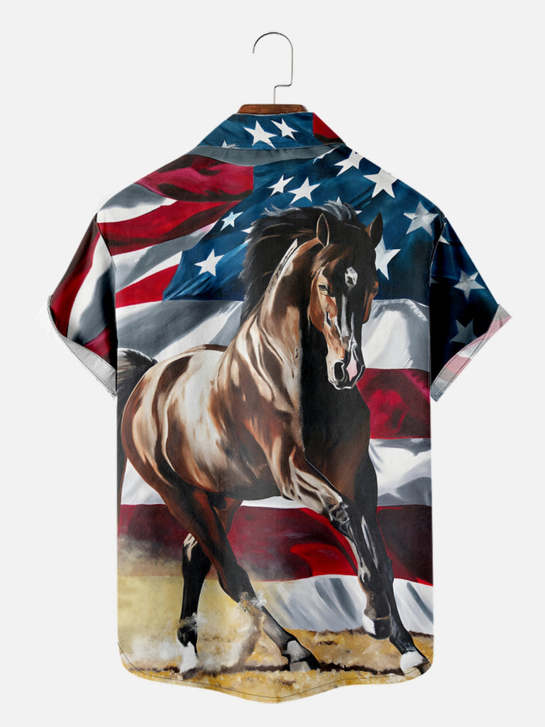 Men's Majestic Horse with Stars and Stripes USA Flag in the Background Short Sleeve Shirt, mens short sleeve shirts¡ê?big and tall mens shirts¡ê?short sleeve shirts for men¡ê?mens 4xl shirts¡ê?casual short sleeve shirts