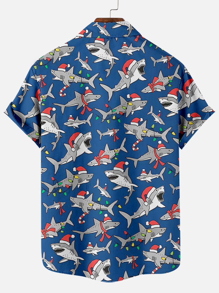 Christmas Shark Pattern Men's Short Sleeve ShirtMens short sleeve shirts Big and tall Mens shirts Short sleeve shirts for men Mens 4xl shirts Casual short sleeve shirts