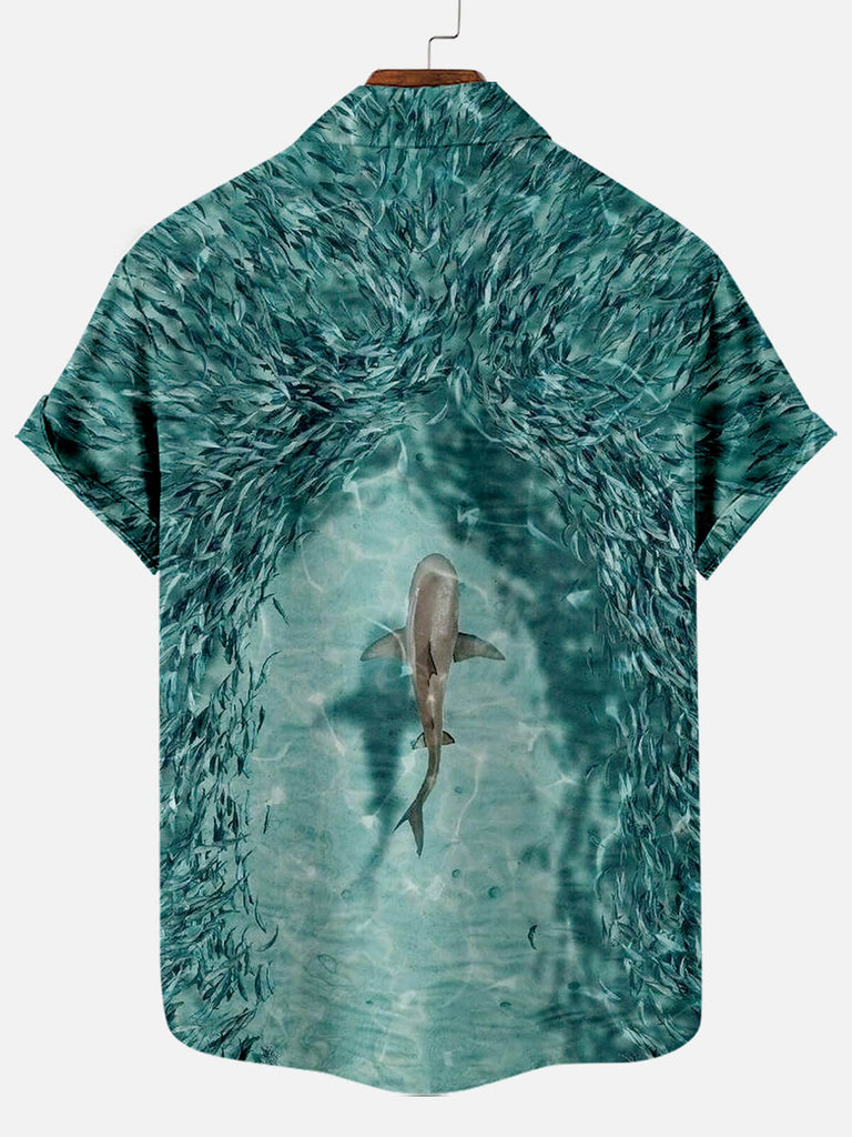 Hawaiian Shark Painting Pattern Men's Short Sleeve TopMens short sleeve shirts Big and tall Mens shirts Short sleeve shirts for men Mens 4xl shirts Casual short sleeve shirts