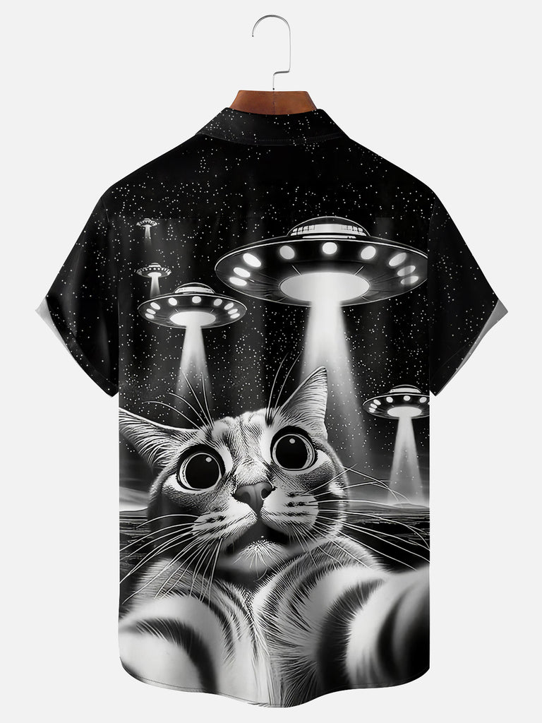 Men's Cat Abducted by Aliens Short Sleeve ShirtMens short sleeve shirts Big and tall Mens shirts Short sleeve shirts for men Mens 4xl shirts Casual short sleeve shirts