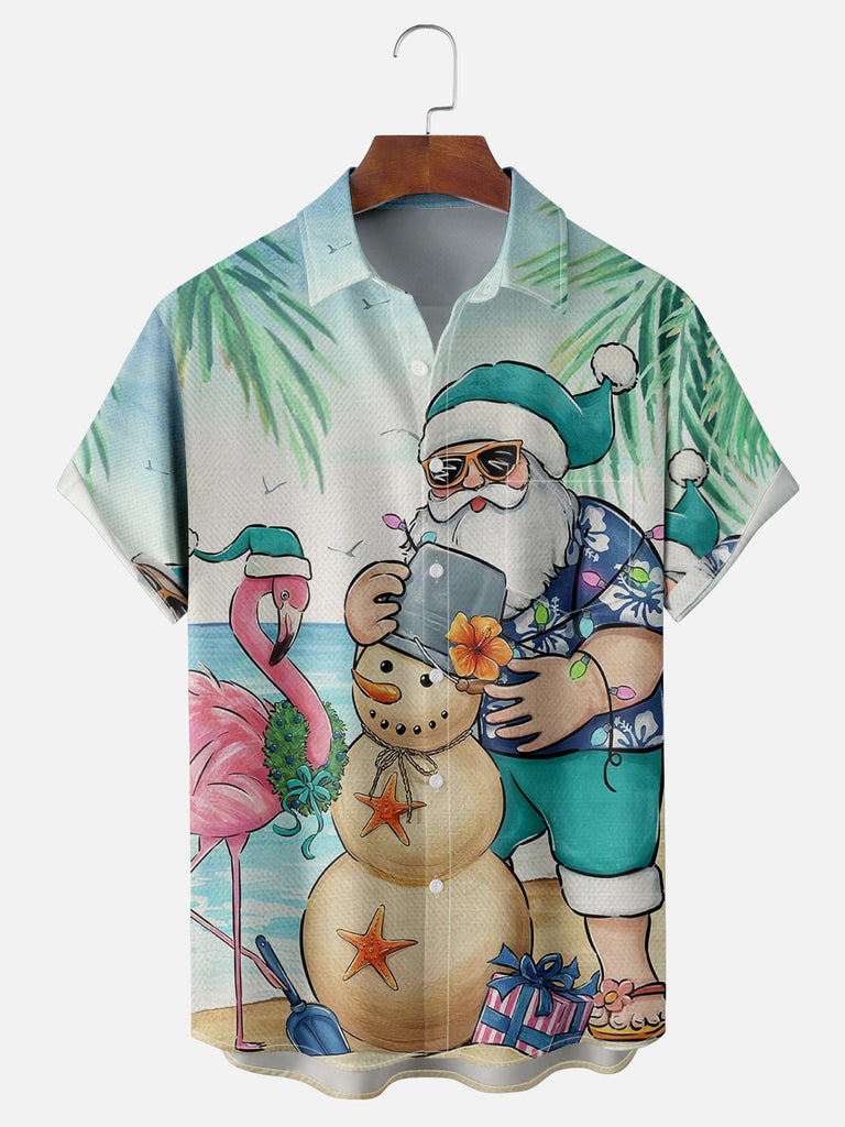 Santa Building Sand Snowman On the Beach with a Flamingo Short Sleeve Shirt, mens short sleeve shirts¡ê?big and tall mens shirts¡ê?short sleeve shirts for men¡ê?mens 4xl shirts¡ê?casual short sleeve shirts