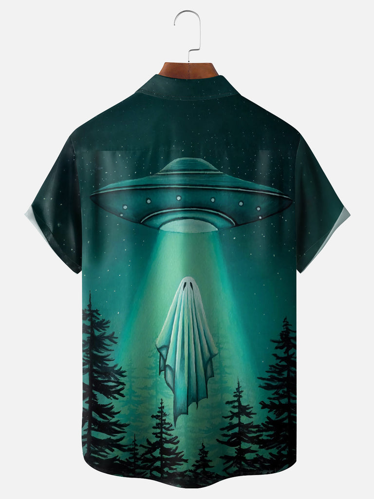 Men's UFO Abducting a White Sheer Ghost Halloween Short Sleeve ShirtMens short sleeve shirts Big and tall Mens shirts Short sleeve shirts for men Mens 4xl shirts Casual short sleeve shirts